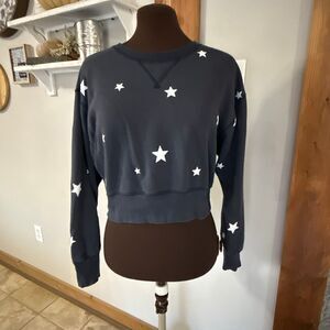 Abercrombie and Fitch crewneck cropped sweatshirt women’s size medium stars blue
